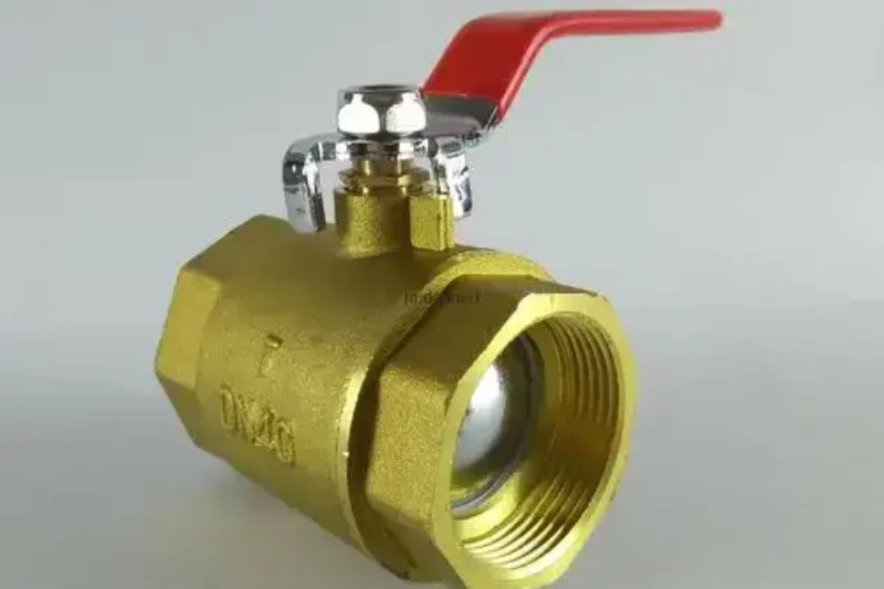 What are the common sizes of ball valves?